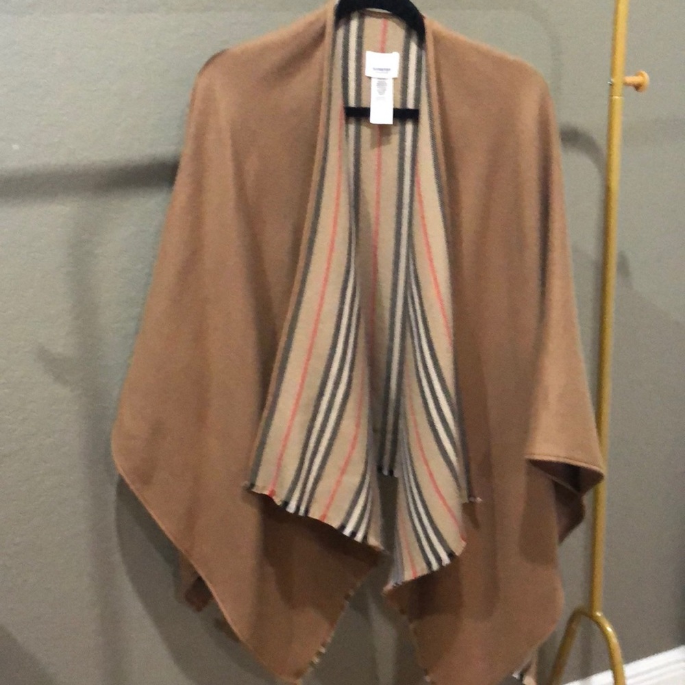 Burberry cape
